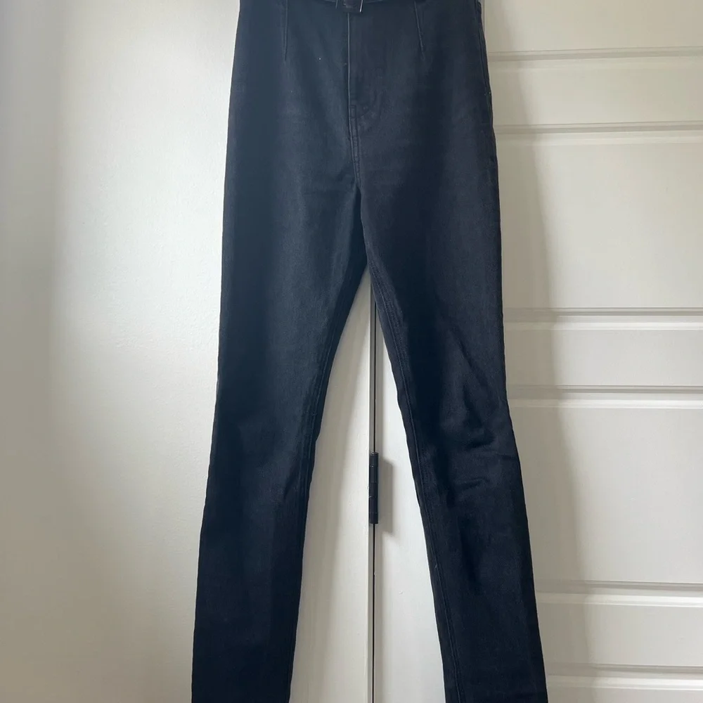 Reformation Kora High Rise Belted Jean - Picture 5 of 6